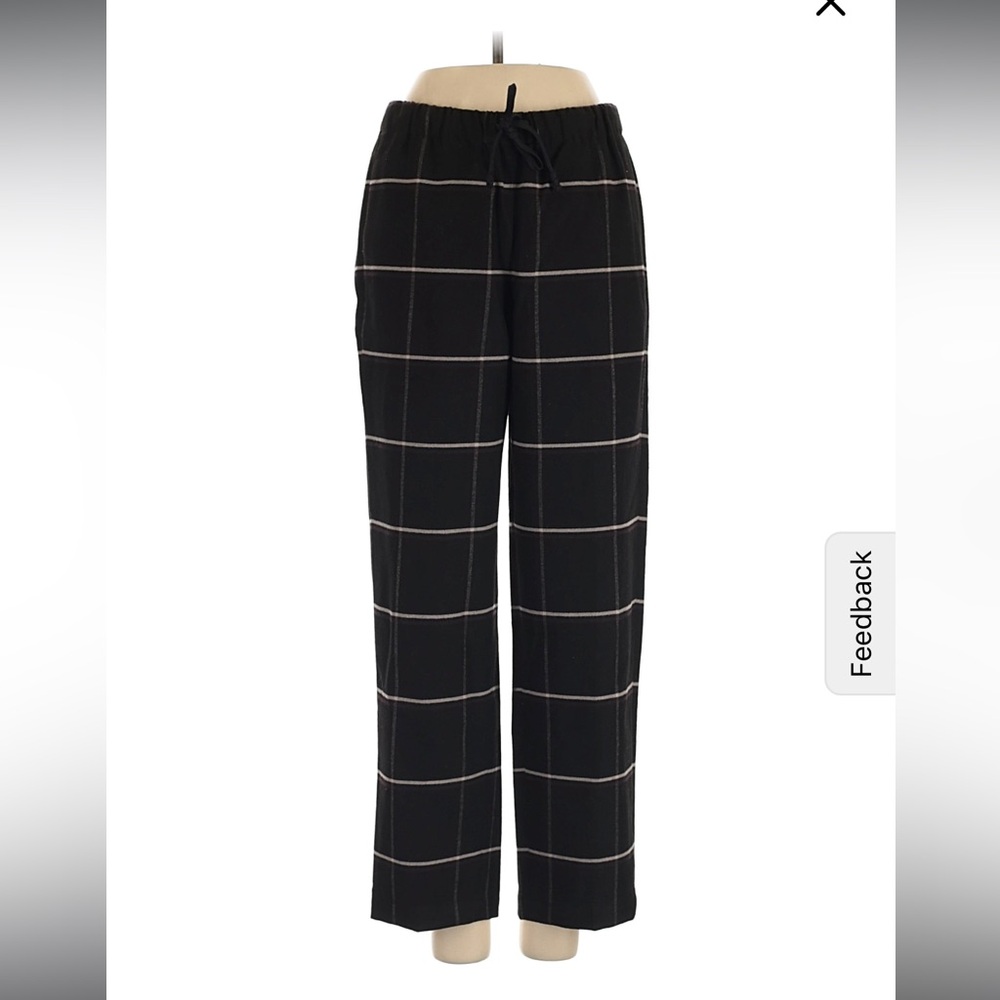 Aritzia The Group by Babaton plaid pants with elastic waist and pockets